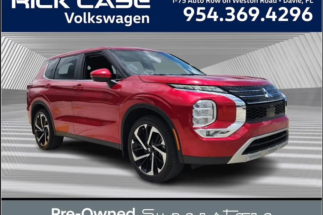 2022 Mitsubishi Outlander SE photo 1