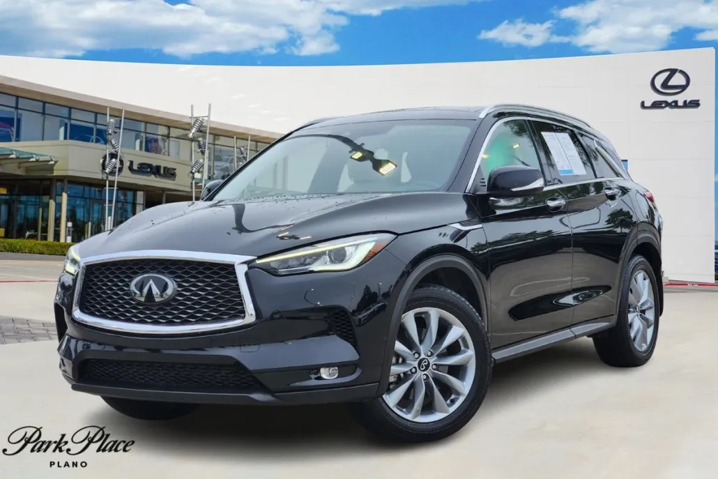 2022 Infiniti QX50 Luxe photo 1