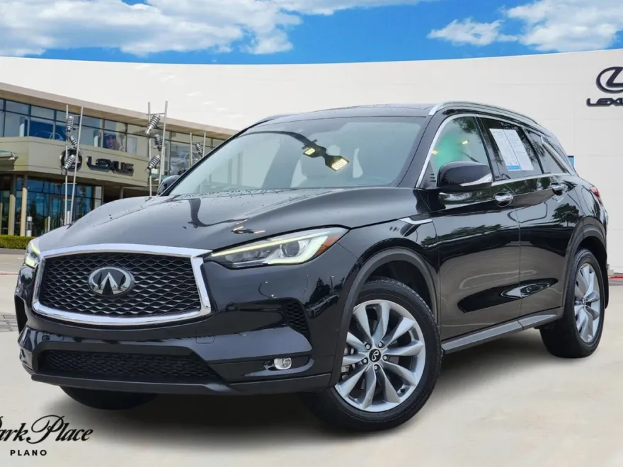 2022 Infiniti QX50 Luxe photo 1