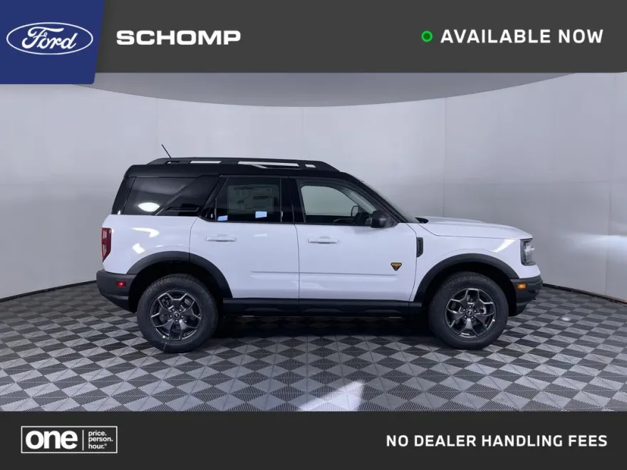2024 Ford Bronco Sport Badlands photo 1