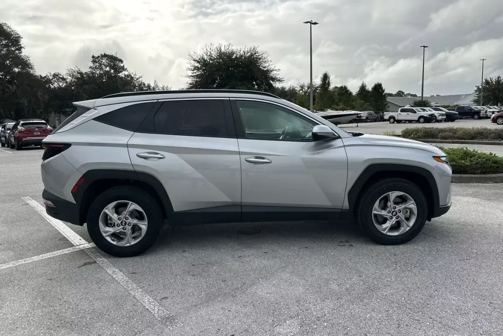 2023 Hyundai Tucson SEL photo 1