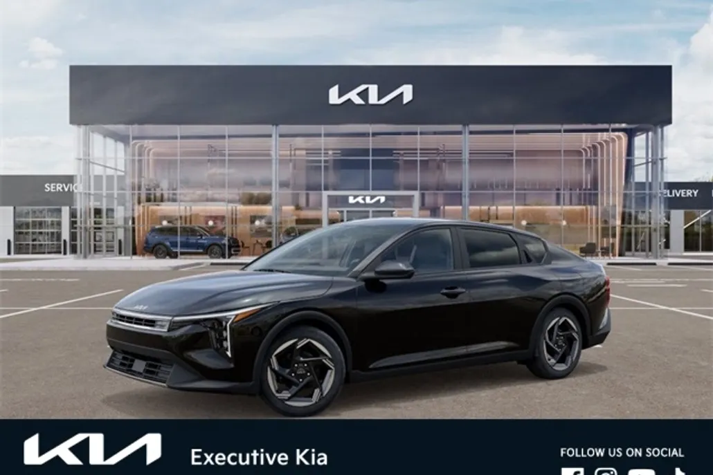 2025 Kia K4 EX photo 1