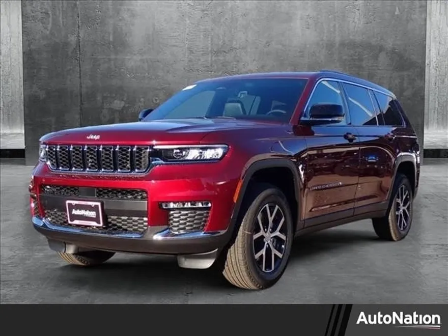 2025 Jeep Grand Cherokee Limited photo 1