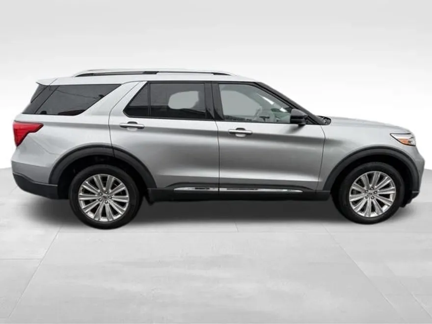 2020 Ford Explorer Limited photo 1