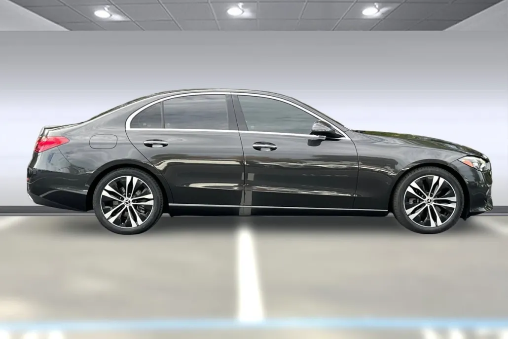 2022 Mercedes Benz C 300 Sedan photo 1