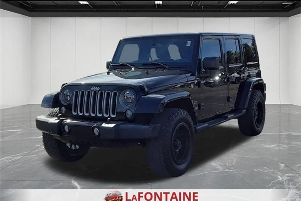 2018 Jeep Wrangler Unlimited Sahara photo 1