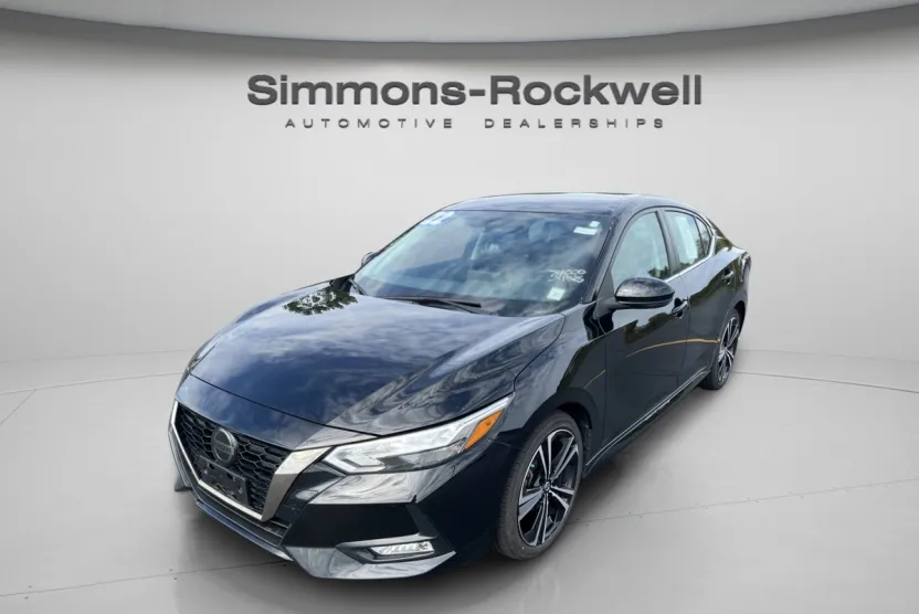 2022 Nissan Sentra SR photo 1