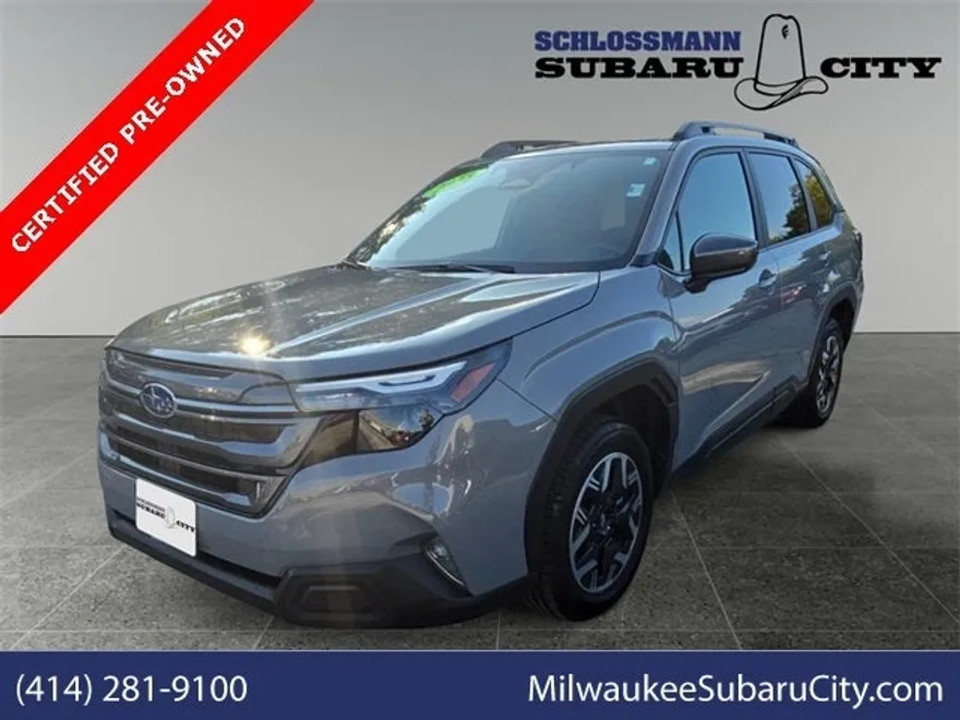 2025 Subaru Forester Premium photo 1
