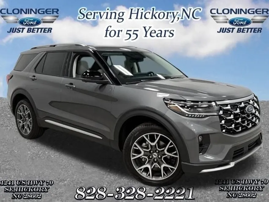 2025 Ford Explorer Platinum photo 1
