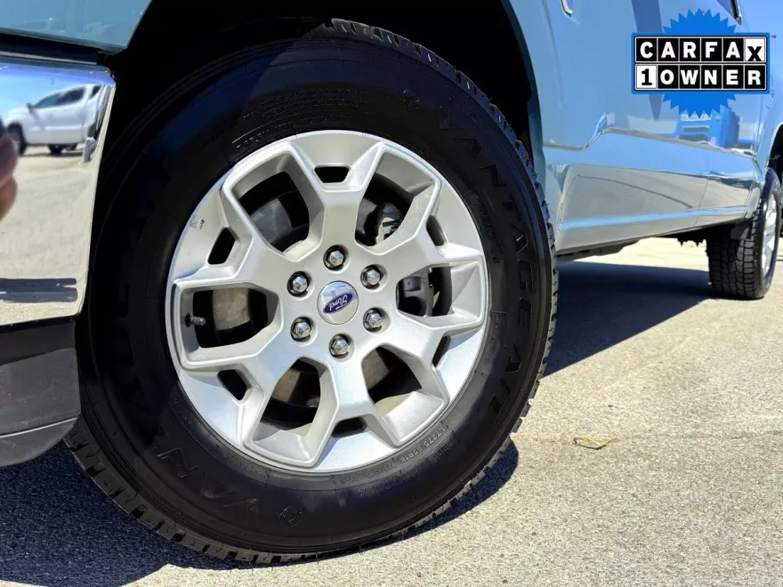 2023 Ford F-150 XLT photo 1