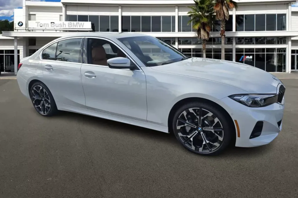 2025 Bmw 330i photo 1