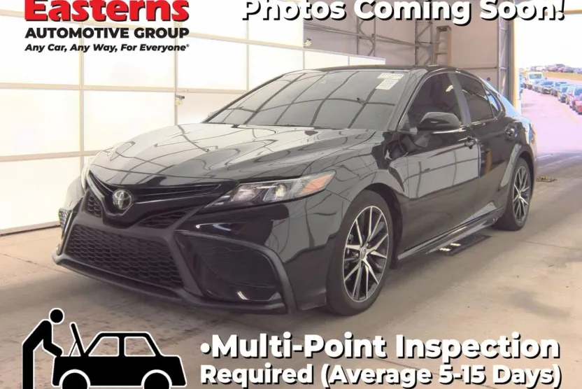 2023 Toyota Camry SE photo 1