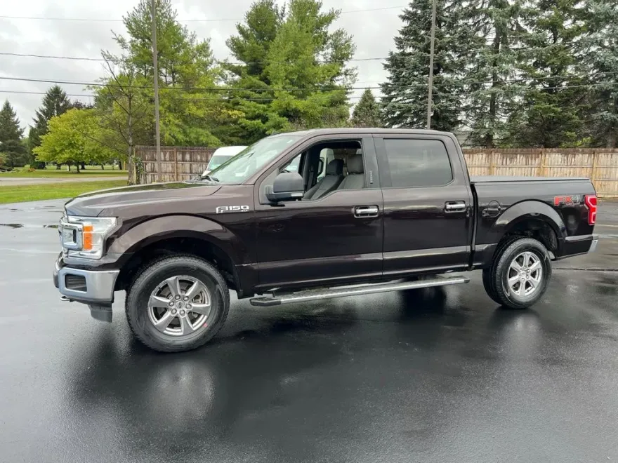 2019 Ford F-150 XLT photo 1