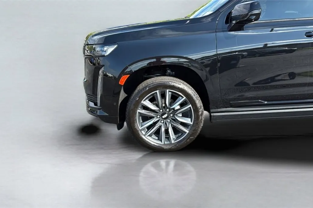 2024 Cadillac Escalade Sport Platinum photo 1