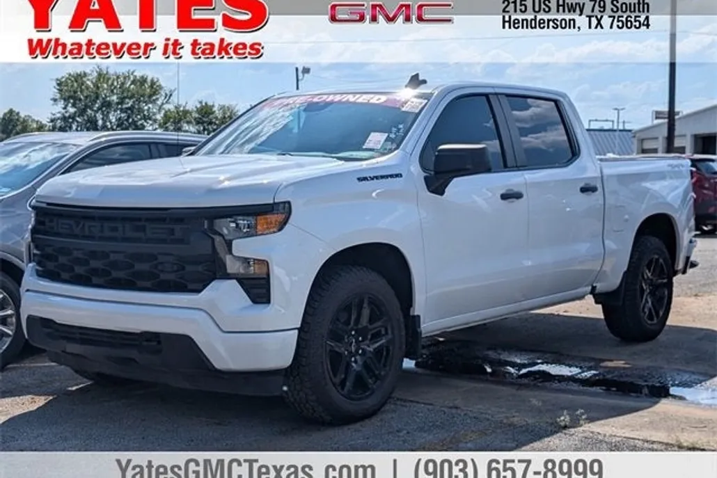 2023 Chevrolet Silverado 1500 Custom photo 1