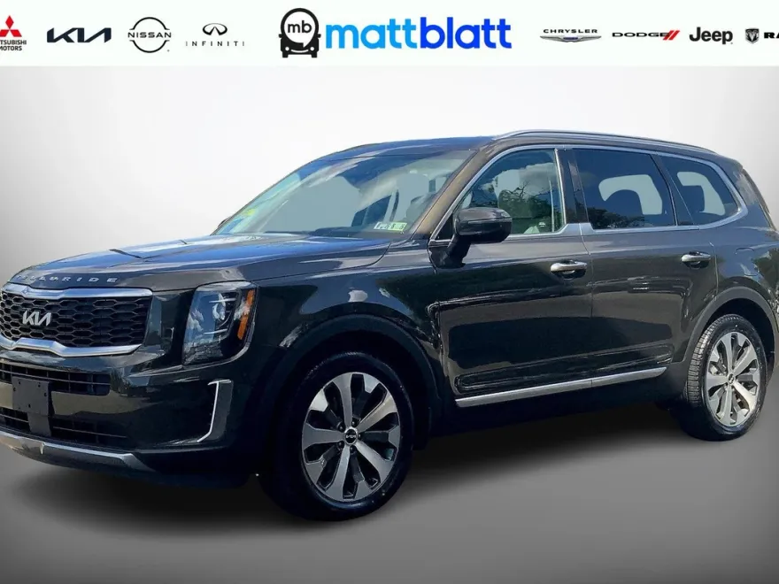 2022 Kia Telluride S photo 1