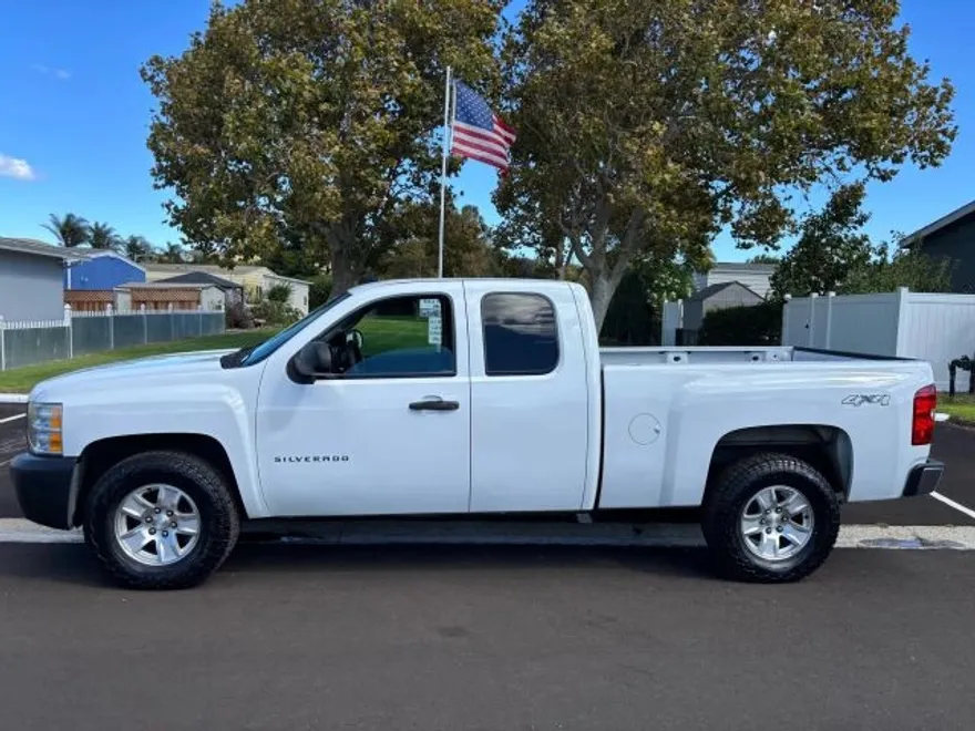 2013 Chevrolet Silverado 1500 Work Truck photo 1