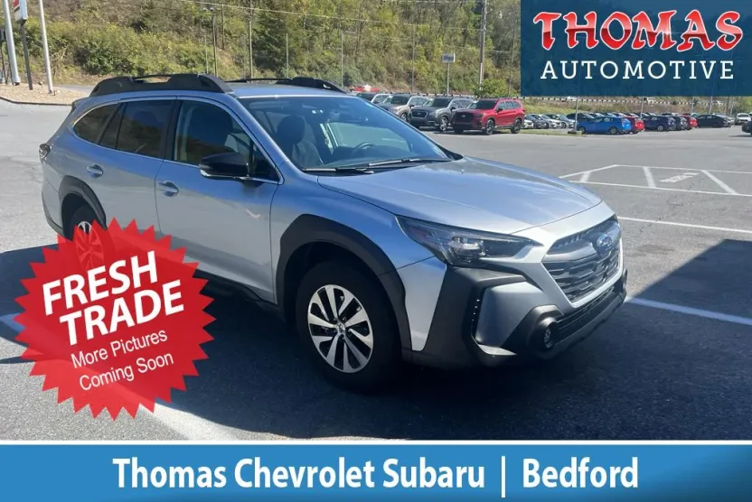 2025 Subaru Outback Premium photo 1