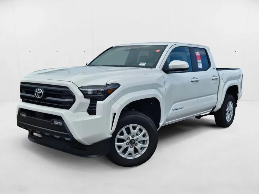2025 Toyota Tacoma 4x4 SR5 Double Cab photo 1