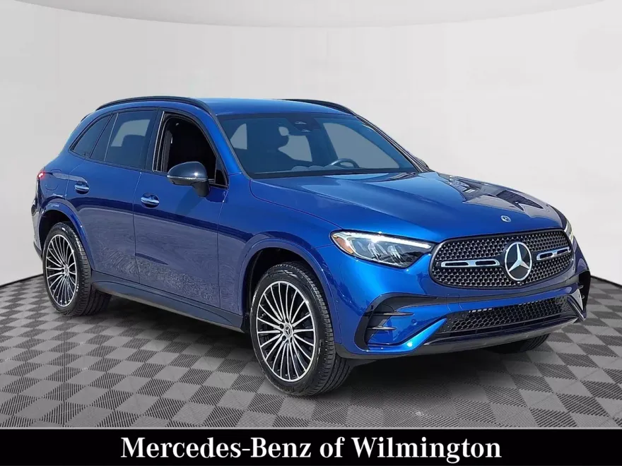 2025 Mercedes Benz GLC 300 4MATIC photo 1