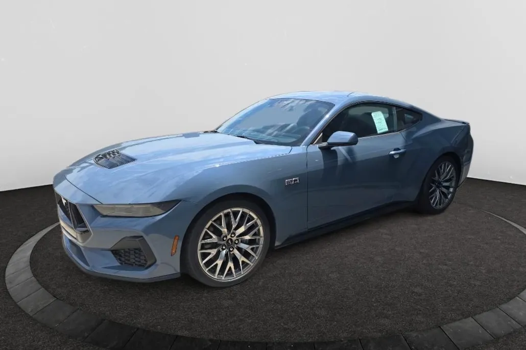 2025 Ford Mustang GT Premium photo 1