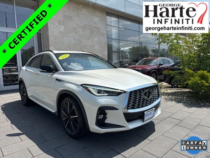 2022 Infiniti QX55 Luxe photo 1