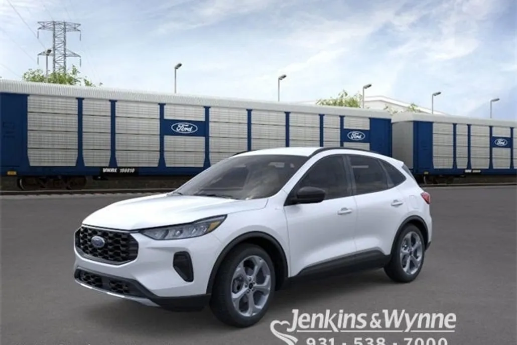 2025 Ford Escape ST-Line photo 1