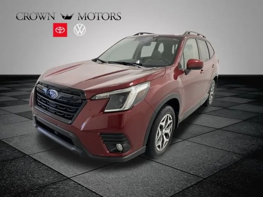 2022 Subaru Forester Premium photo 1