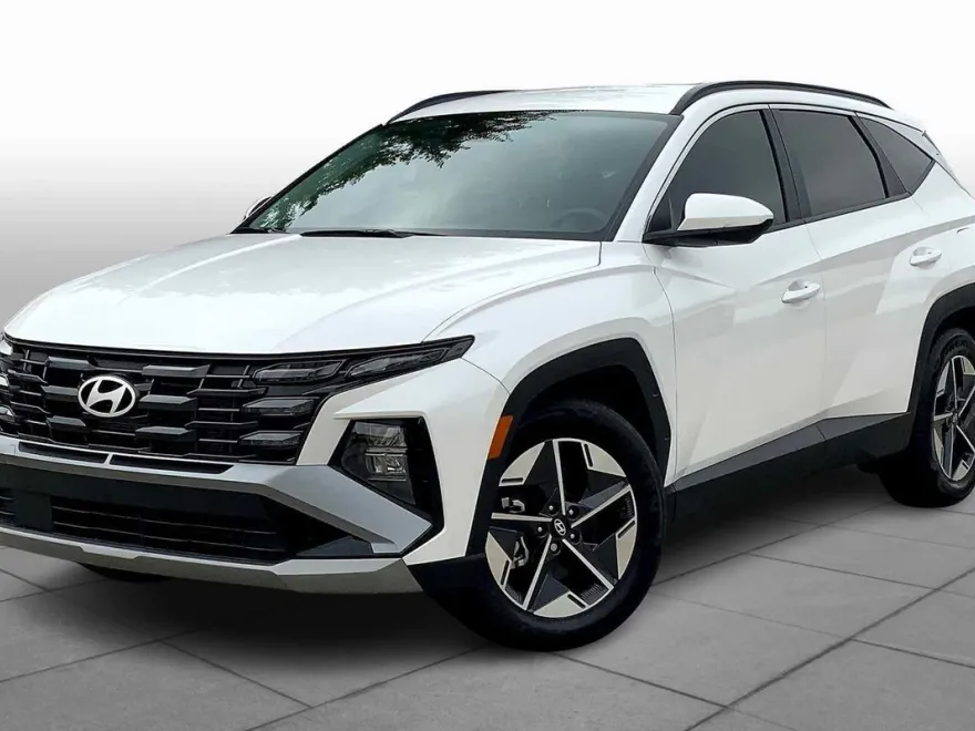 2025 Hyundai Tucson SEL Sport photo 1