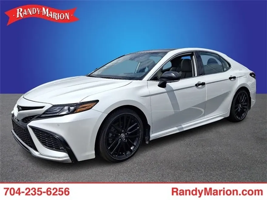 2023 Toyota Camry XSE V6 photo 1