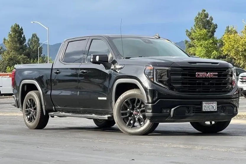 2022 Gmc Sierra 1500 Elevation photo 1