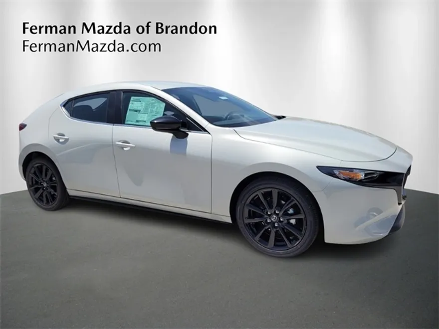 2025 Mazda Mazda3 Hatchback 2.5 Select Sport photo 1