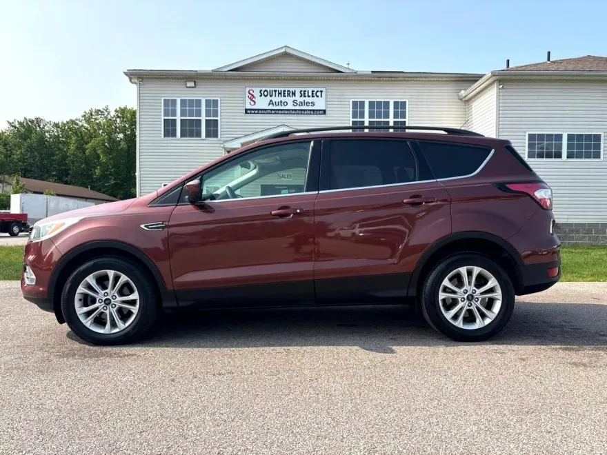 2018 Ford Escape SE photo 1