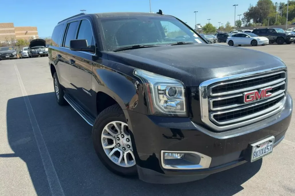 2017 Gmc Yukon XL SLT photo 1