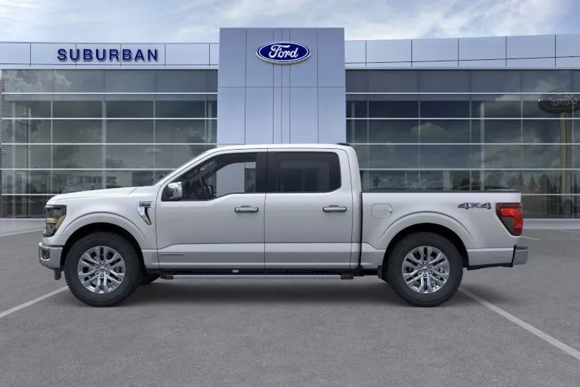 2025 Ford F-150 XLT photo 1