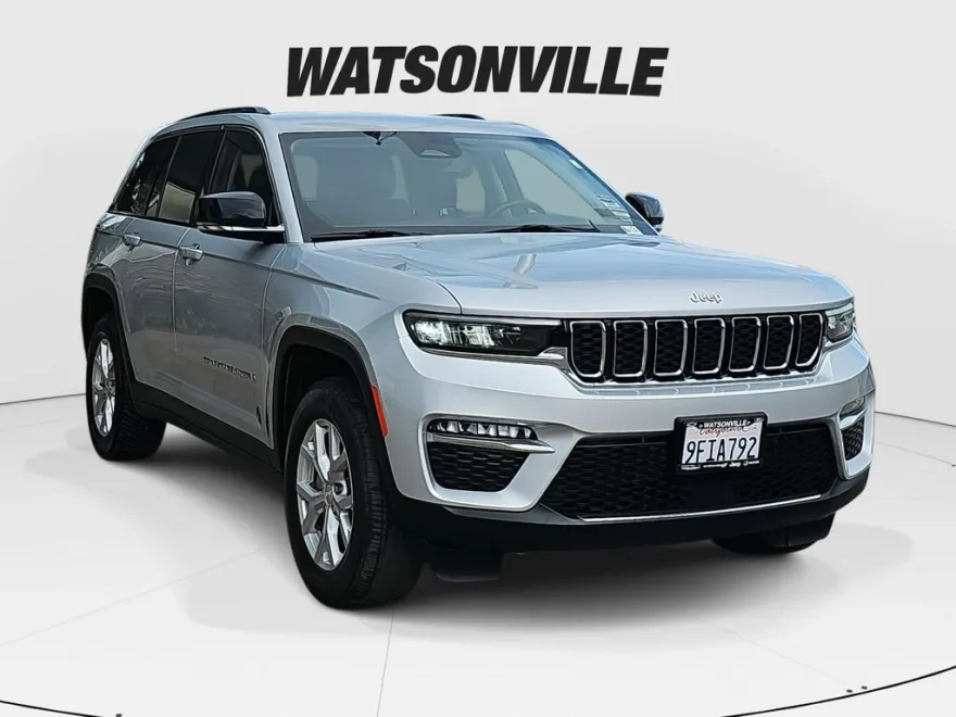 2023 Jeep Grand Cherokee Limited photo 1