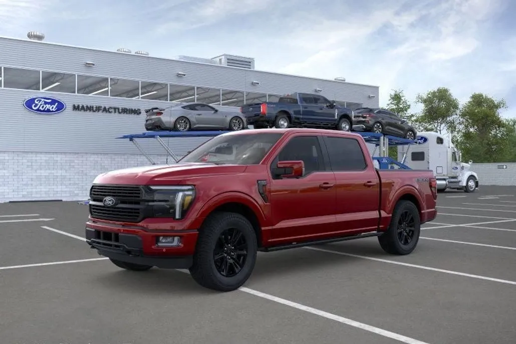 2025 Ford F-150 Platinum photo 1