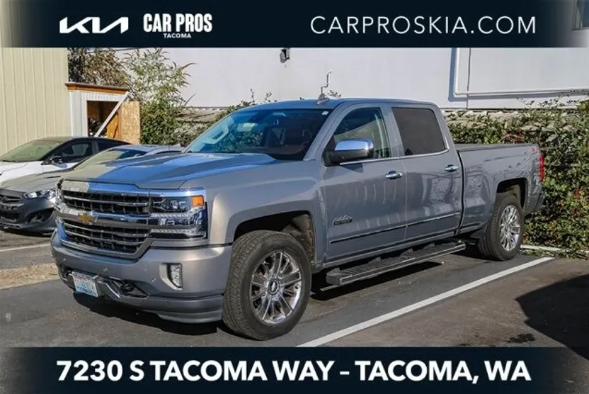 2017 Chevrolet Silverado 1500 High Country photo 1