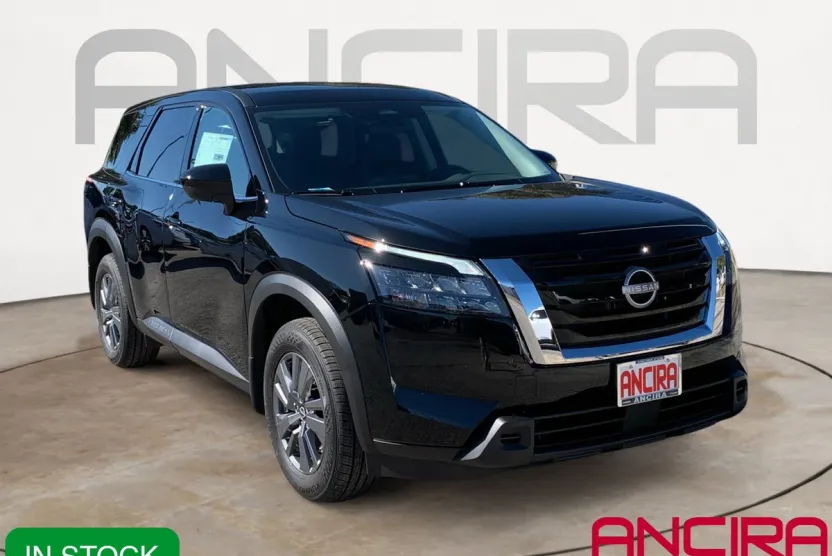 2025 Nissan Pathfinder S photo 1