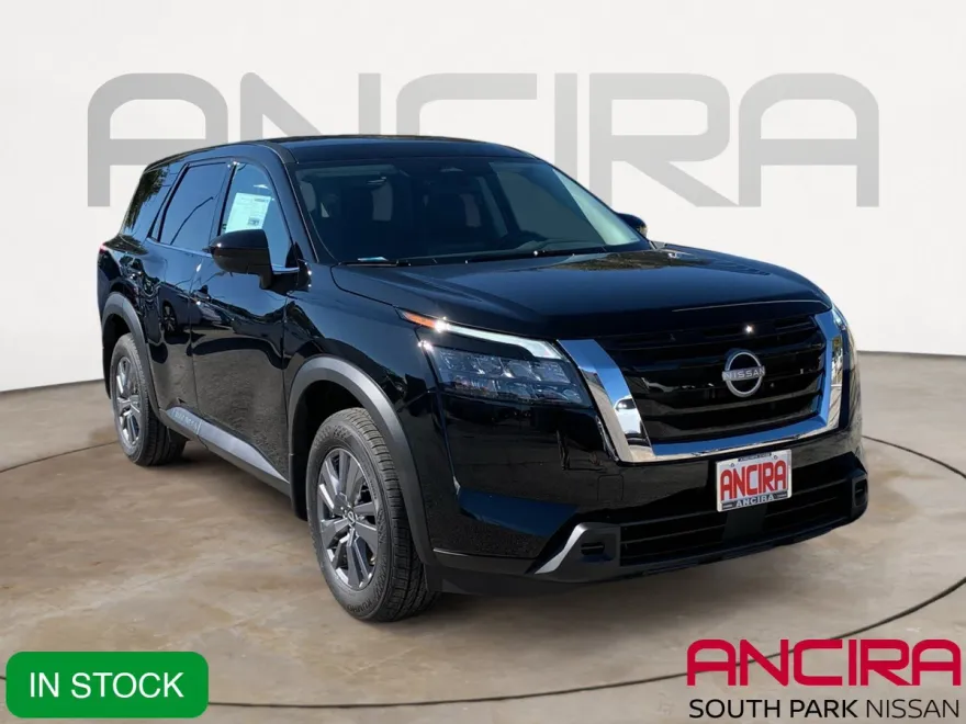 2025 Nissan Pathfinder S photo 1