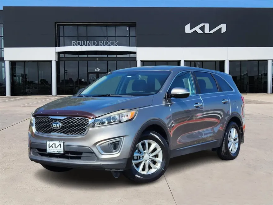 2016 Kia Sorento L photo 1