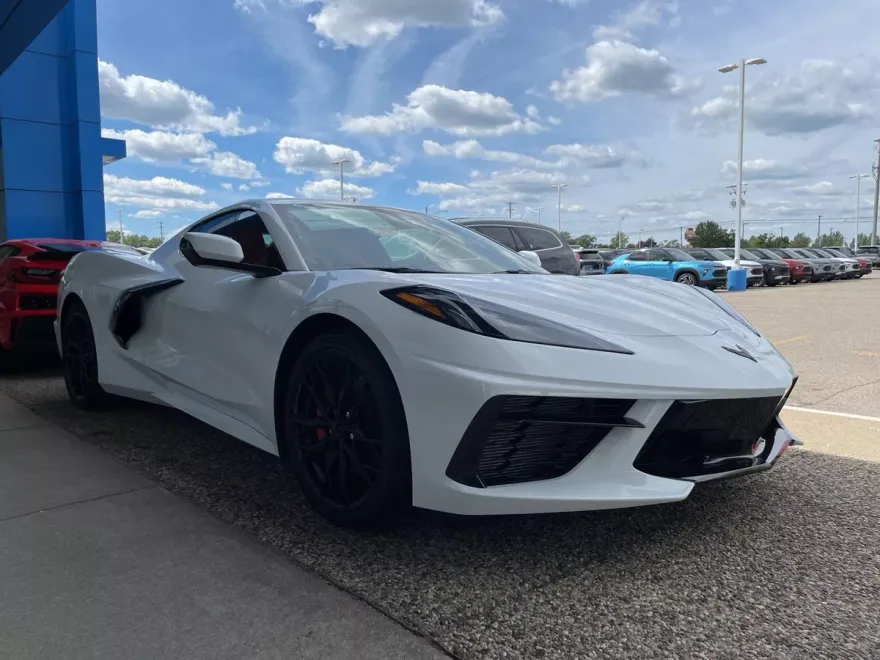 2026 Chevrolet Corvette Stingray 1LT photo 1