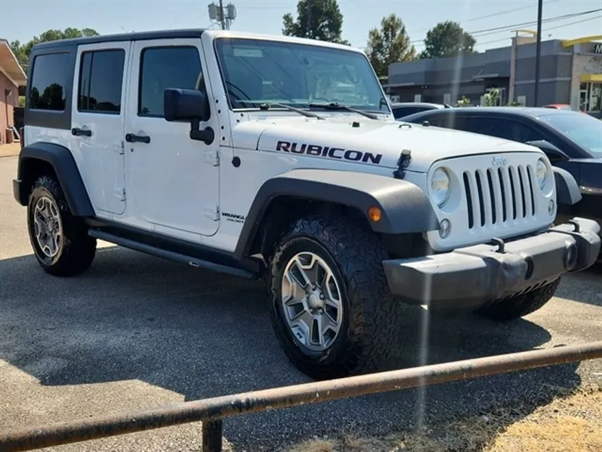 2016 Jeep Wrangler Unlimited Rubicon photo 1