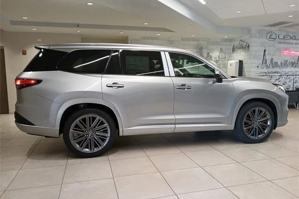 2025 Lexus TX 350 Luxury photo 1