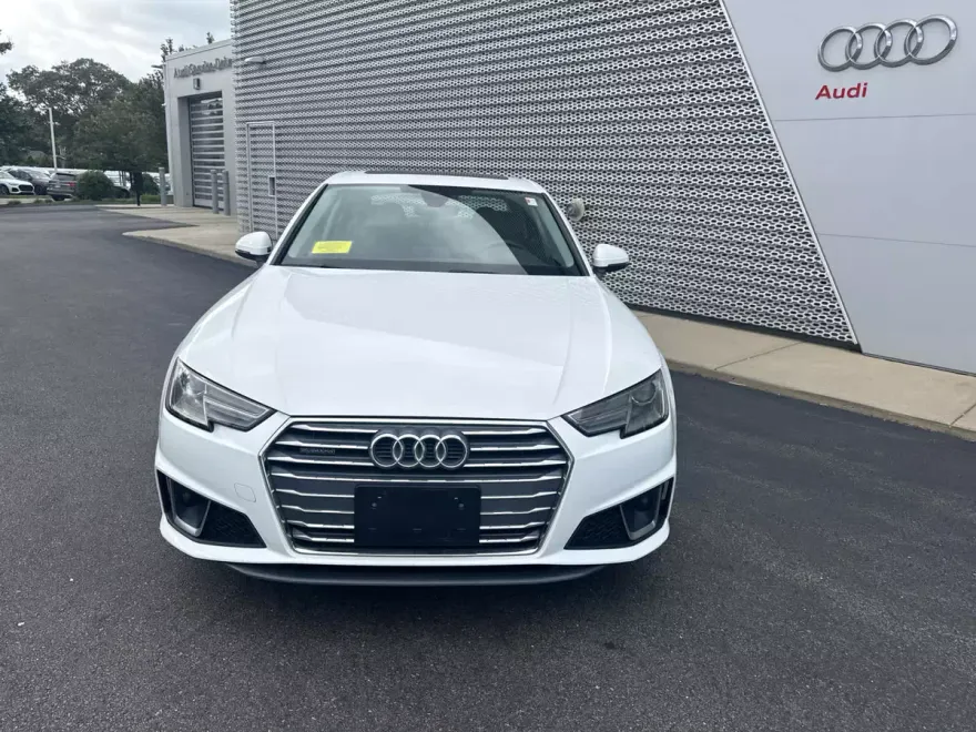 2019 Audi A4 Quattro Premium photo 1