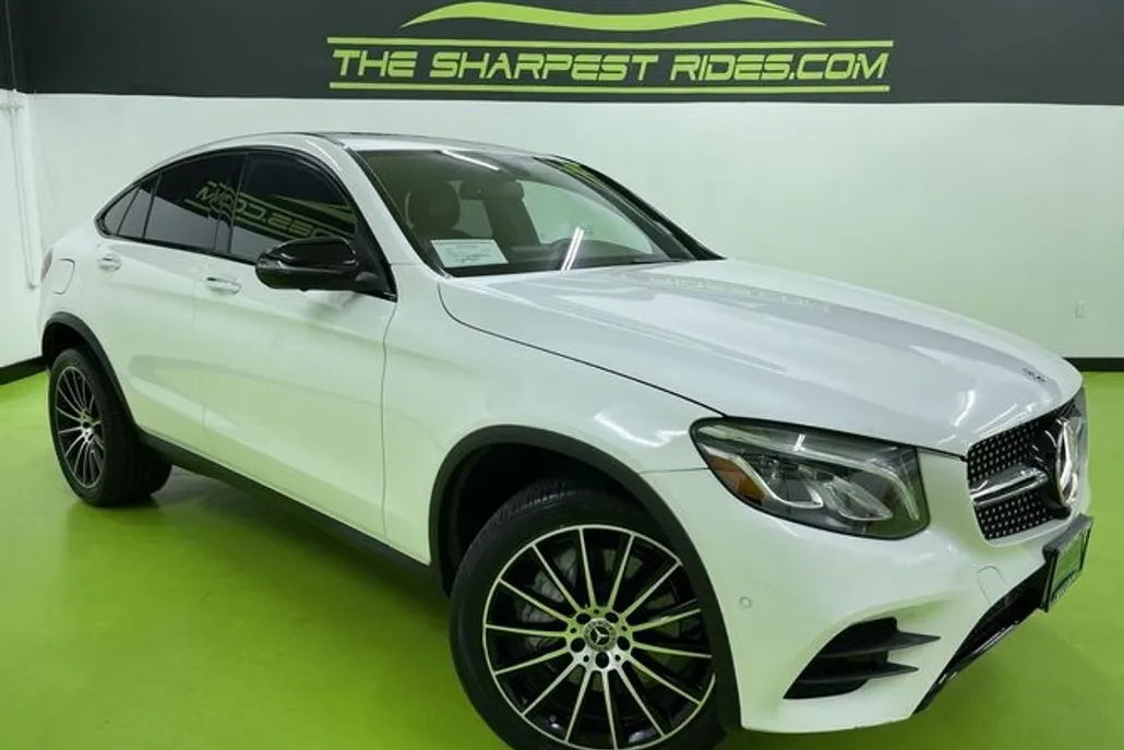 2019 Mercedes Benz GLC 300 4MATIC photo 1