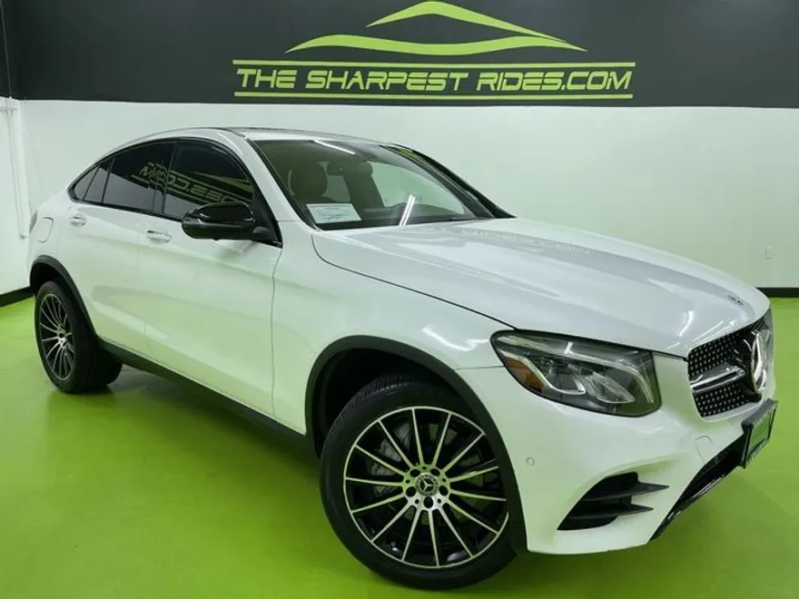 2019 Mercedes Benz GLC 300 4MATIC photo 1