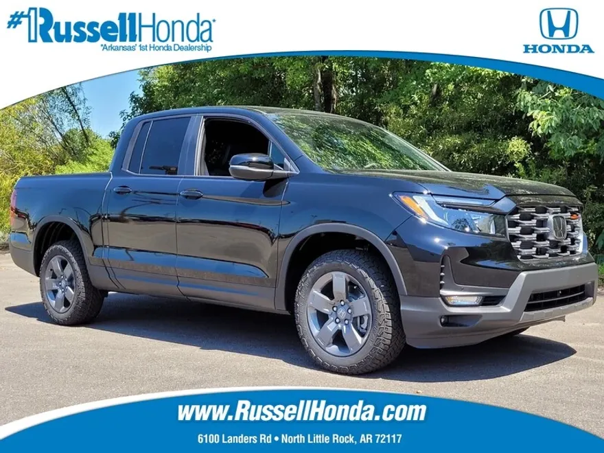 2025 Honda Ridgeline TrailSport photo 1