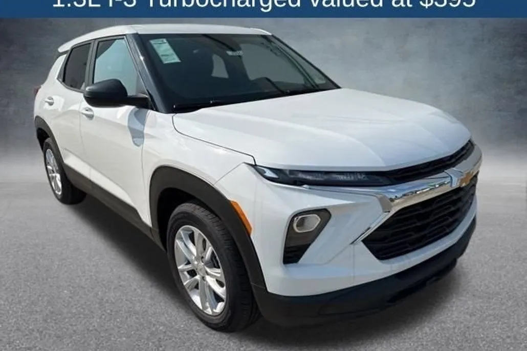 2026 Chevrolet Trailblazer LS photo 1