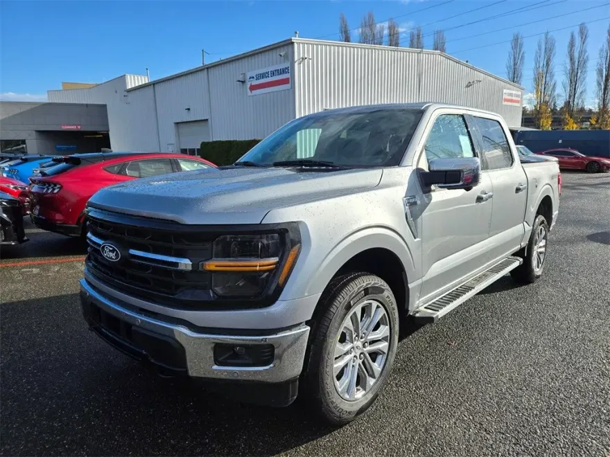 2024 Ford F-150 XLT photo 1